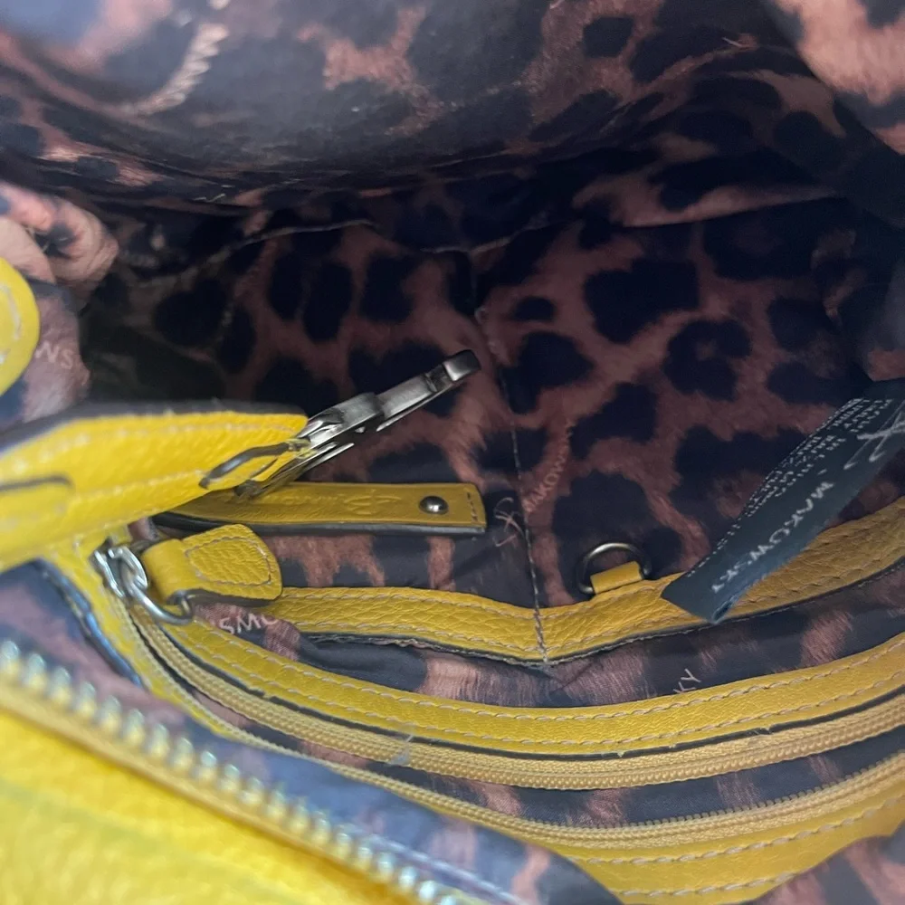 B Makowsky gold/yellow purse. - Picture 6 of 7